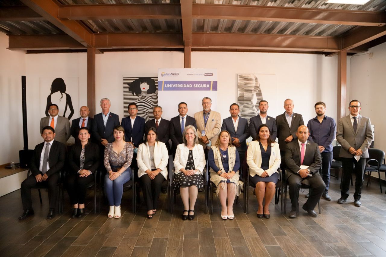 Mundo Tlatehui encabeza sesión de trabajo con rectores de las universidades ubicadas en San Andrés Cholula
