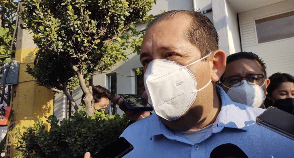 Hasta junio parquímetros: Edgar Vélez