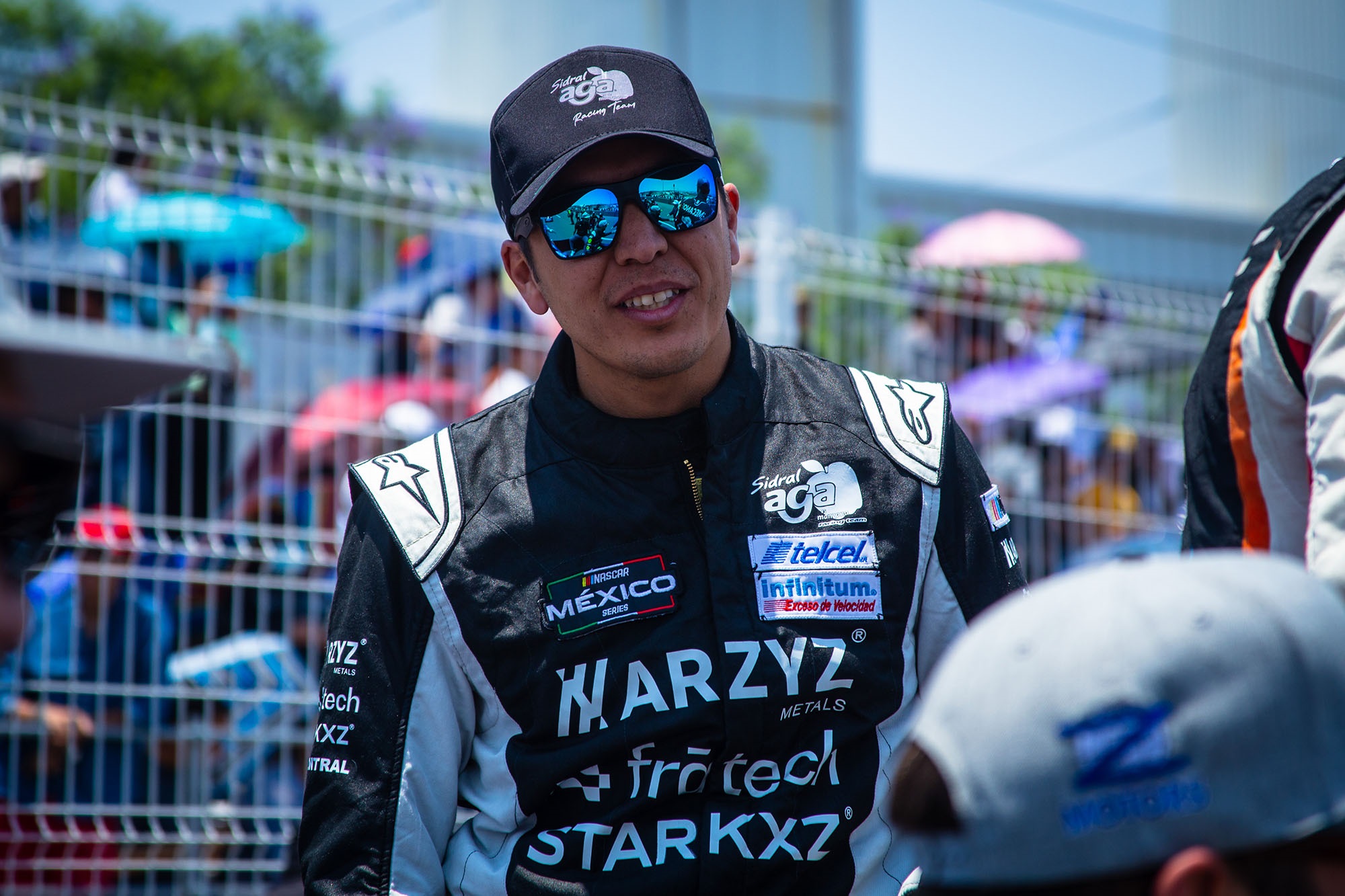 La Escudería Arzyz-Fratech-Starkxz, salió de Querétaro con Top-10 de Enrique Baca en NASCAR México Series