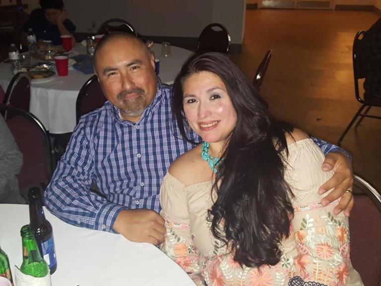 Muere de un infarto el esposo de maestra asesinada en el tiroteo de Texas