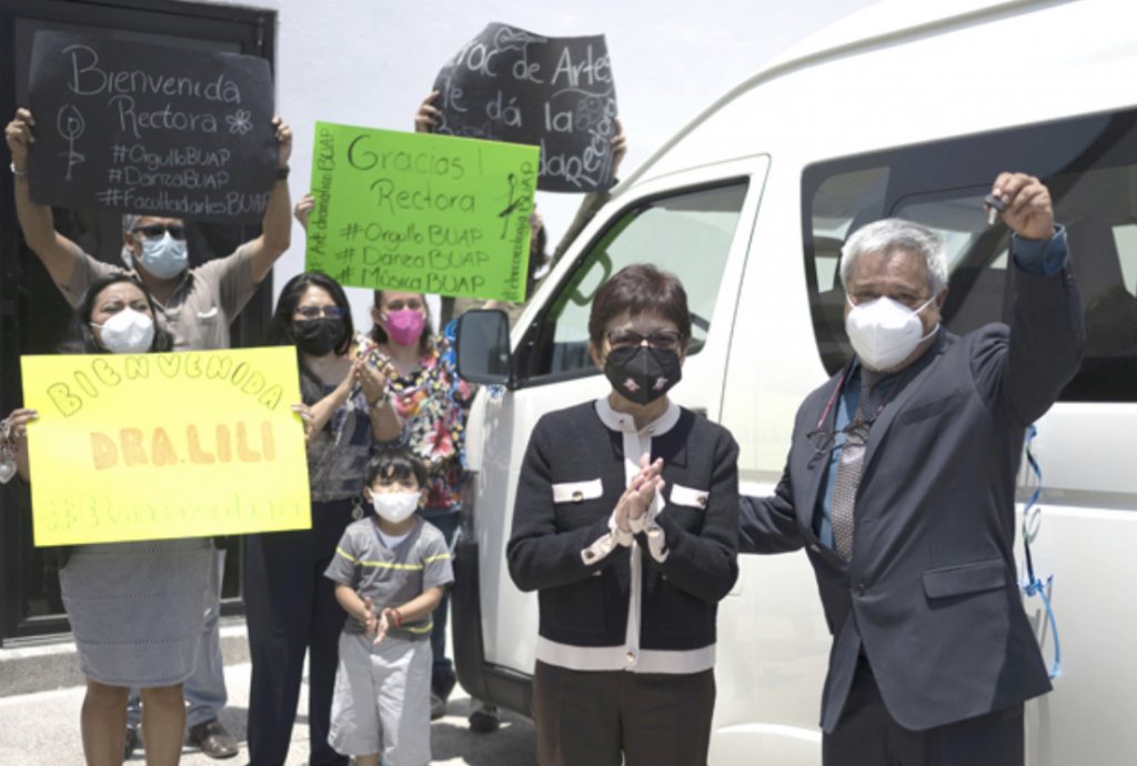 Los artistas despiertan los sentimientos más bellos del ser humano: Rectora Lilia Cedillo