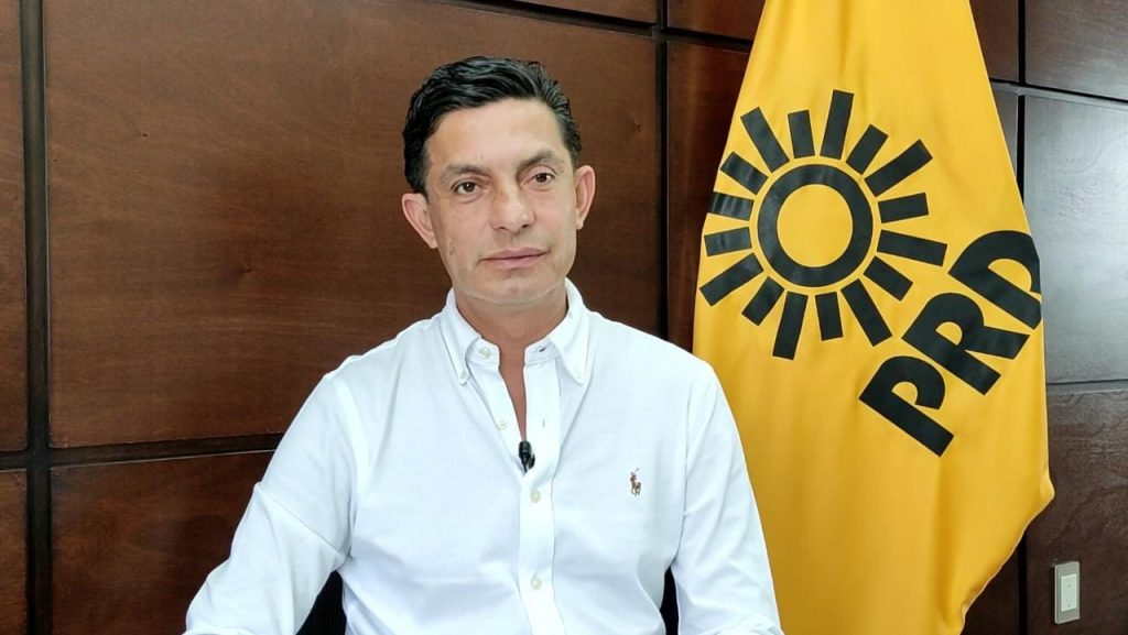 En los últimos 5 años el PRD no ha comprado un solo vehículo: Carlos Martínez Amador