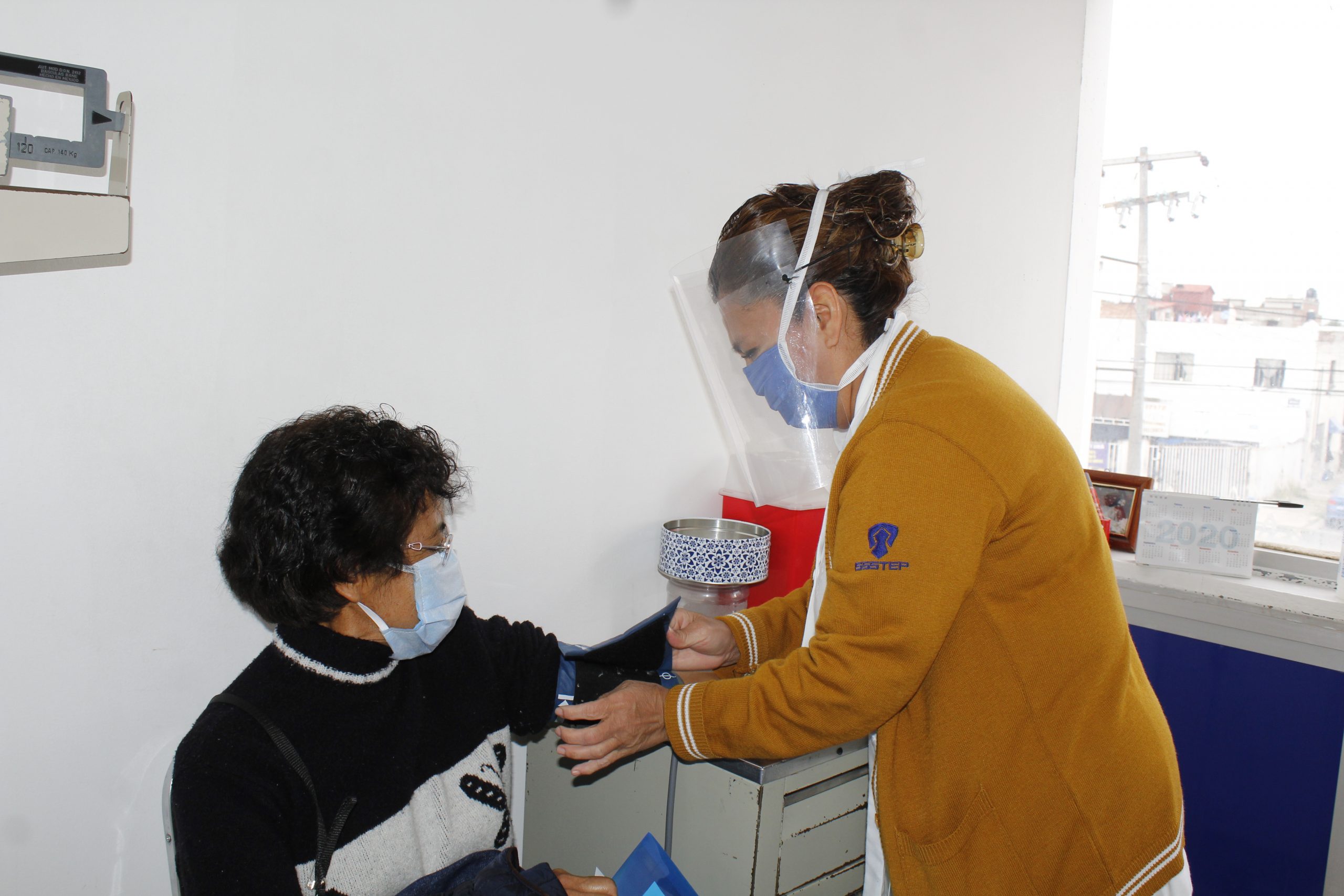 Activa ISSSTEP atención médico-familiar en Coxcatlán