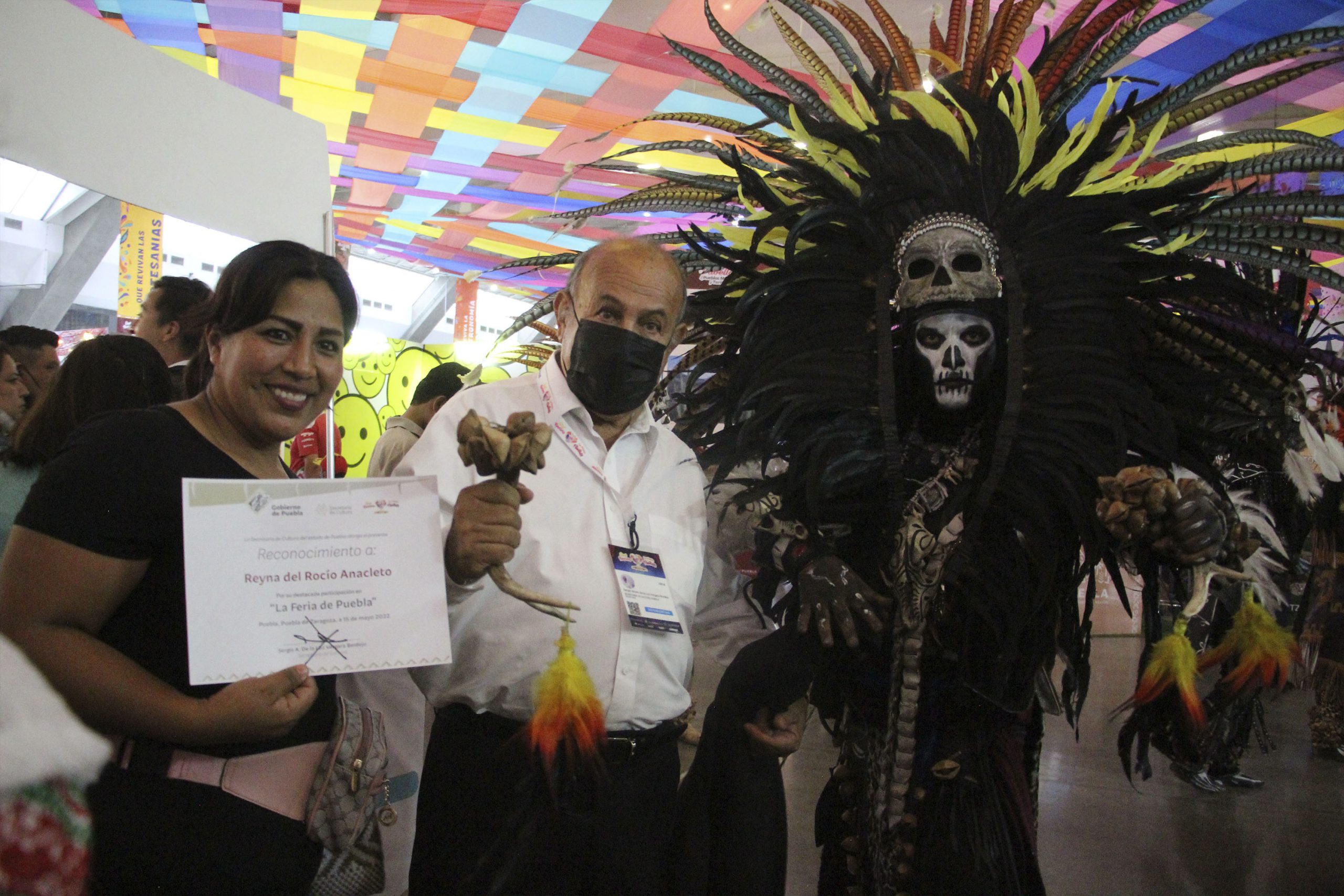 Reconoce Cultura a artesanos de la Feria de Puebla