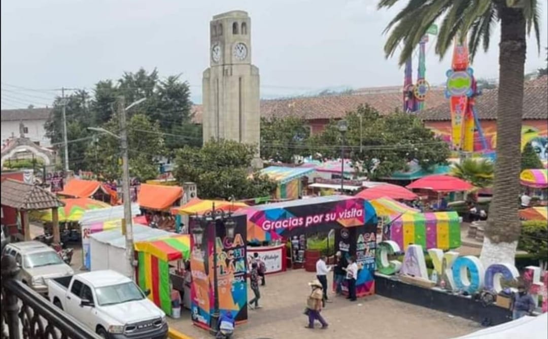 Encomiendan a policías reprobados la seguridad de visitantes a la feria de Acaxochitlán