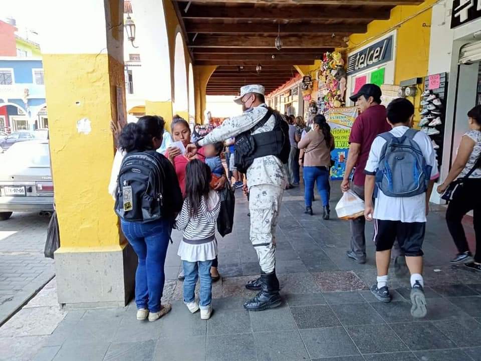 Fotonota: Elementos de la Guardia Nacional recorren Xicotepec
