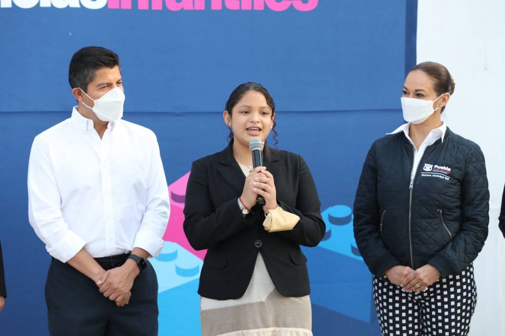 Ayuntamiento de Puebla entrega apoyos al programa de Estancias Infantiles