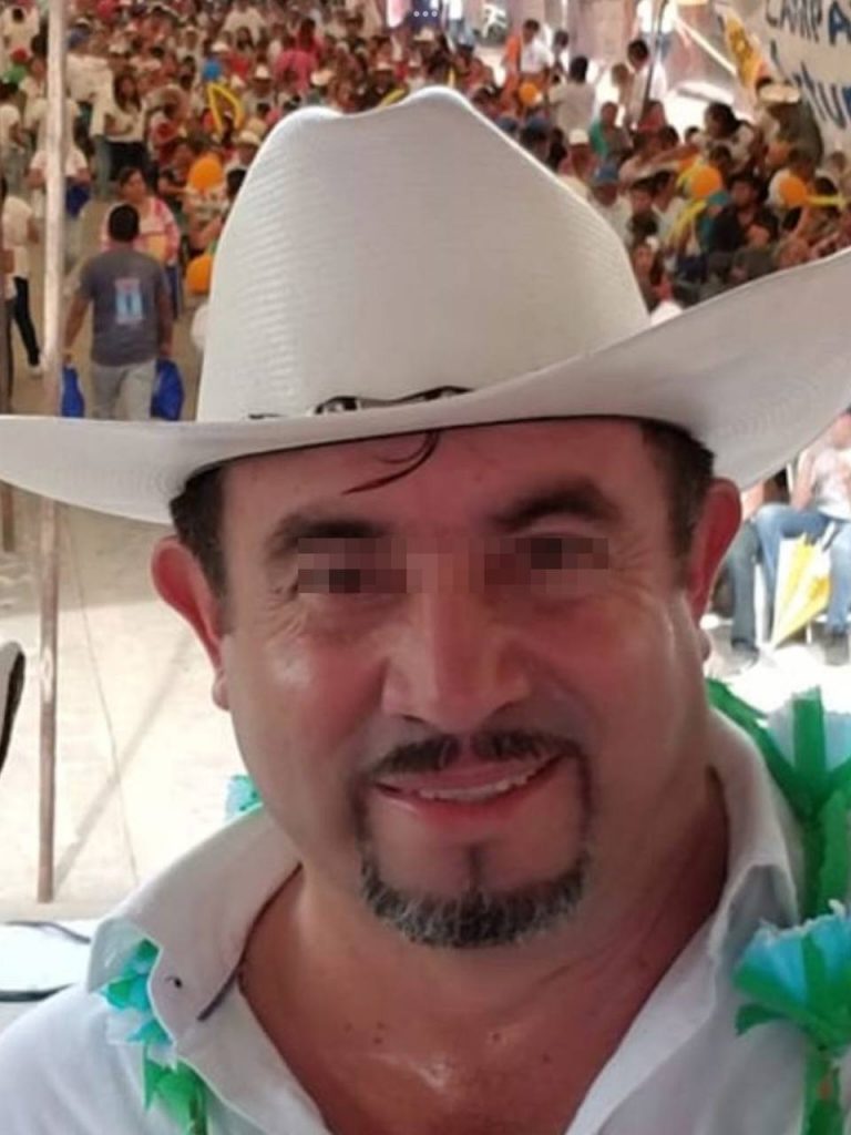 Habrían detenido al presidente municipal de Acatlán