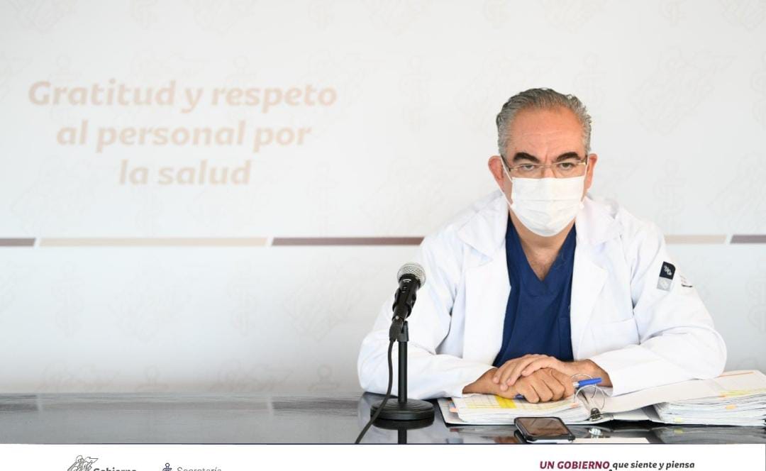 Martínez García señala que en todo el país hacen falta cirujanos, internistas y anestesiólogos
