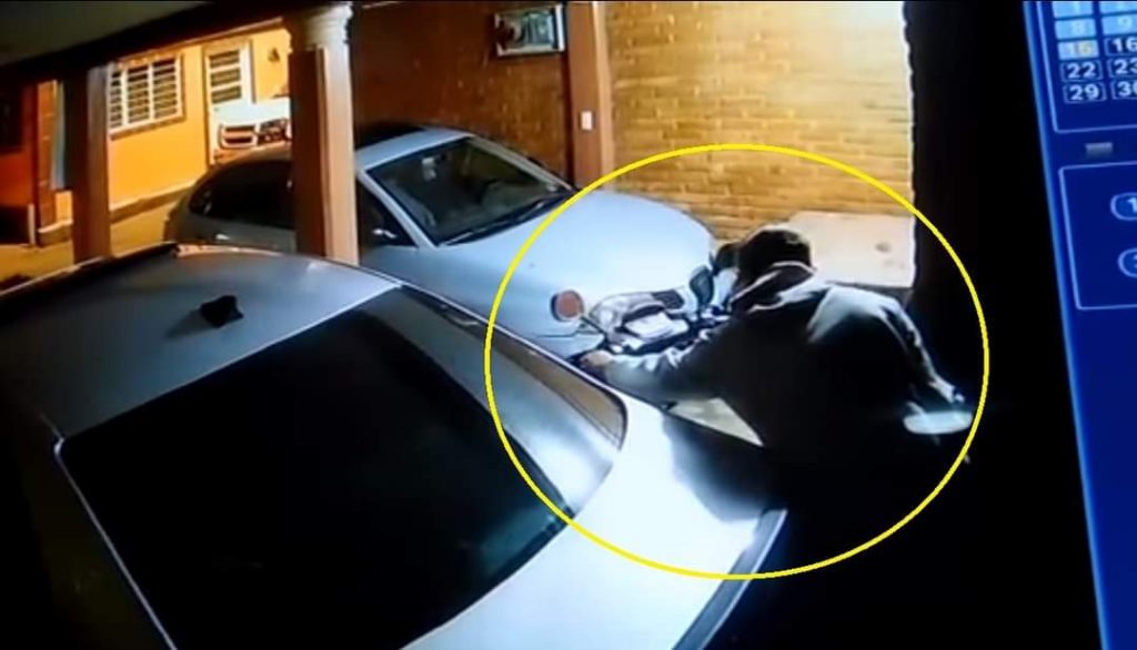 Alertan por banda de roba carros en Juan Galindo, Sierra Norte