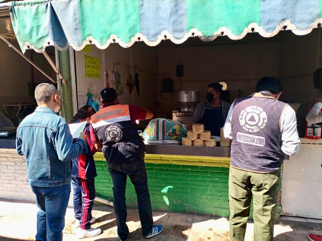 Verifica Protección Civil de Tlaxcala capital seguridad en mercado municipal