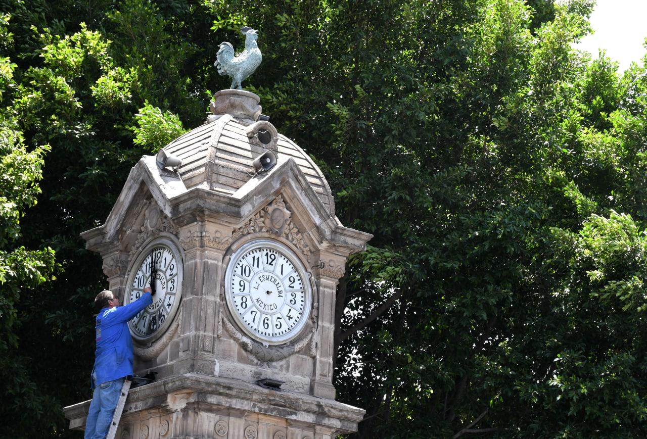 Video desde Puebla: Vuelven a funcionar los relojes de El Gallito y palacio municipal