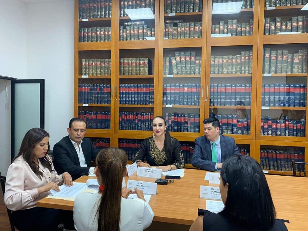 Rinde Comisión del Congreso del Estado informe con motivo de encuentro con migrantes en Estados Unidos