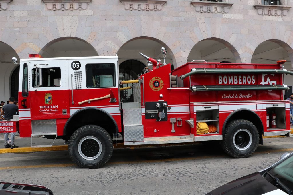 Ciudad de Teziutlán estrena carro de bomberos