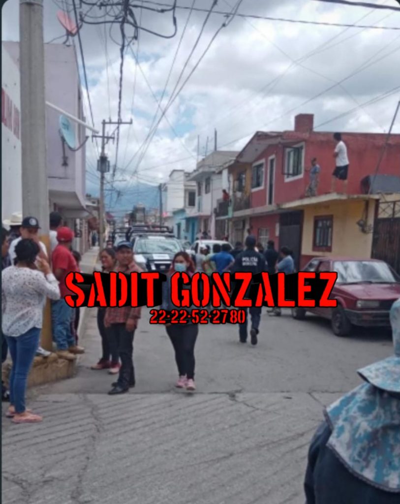 Riña afuera de una escuela en Amozoc deja dos mujeres lesionadas