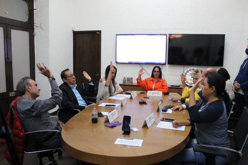 Aprueba Comisión de la LXI Legislatura terna de interesadas a integrarse al ITAIPUE