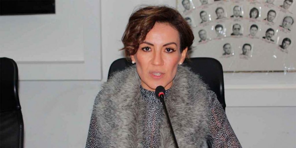 Cabildo de Acatlán, en tiempo para notificar al congreso si Pedro García seguirá como presidente municipal, aclaró la diputada Mónica Silva