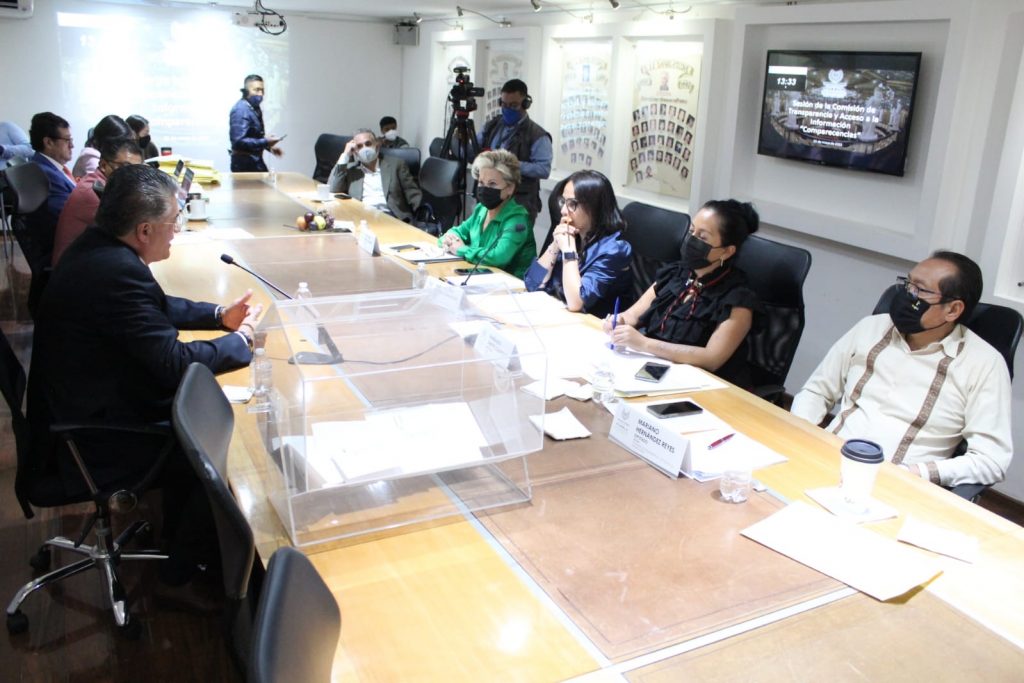 No llegan cuatro de los aspirantes a ocupar el ITAIPUE a sesión del Congreso