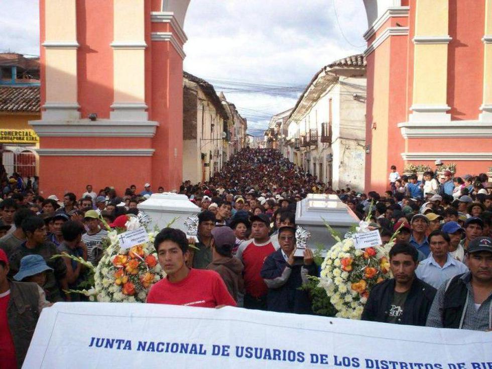 Perú debe llevar ante la justicia a los policías que asesinaron a dos manifestantes en 2008, dice comité de expertos