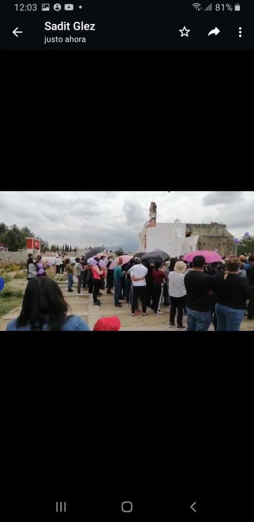 Video desde Puebla: Con música y globos entierran a Sandra Elizabeth en Chachapa