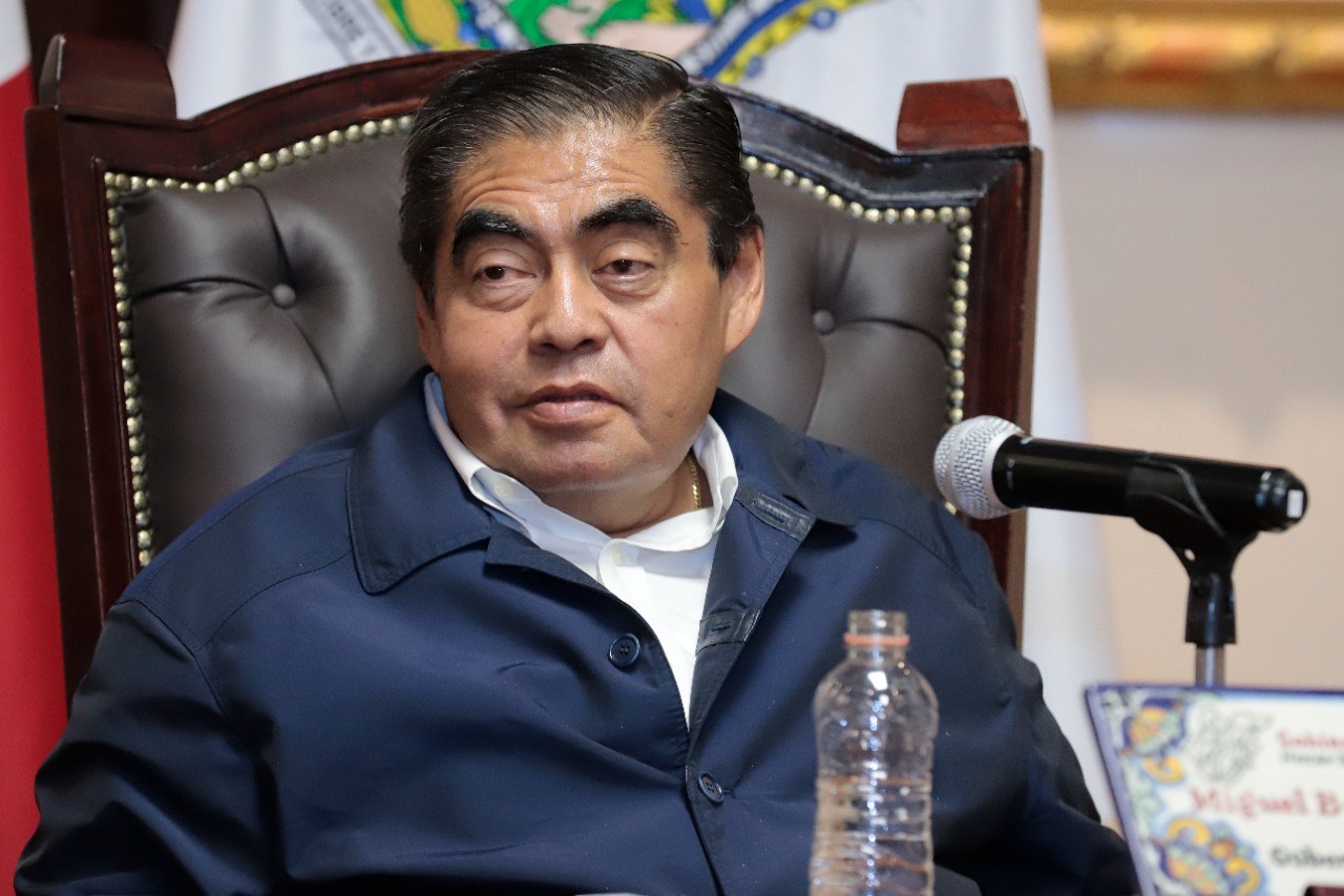 Gobernador Barbosa reiteró que autoridades judiciales dirimirán el asunto Arturo Rueda
