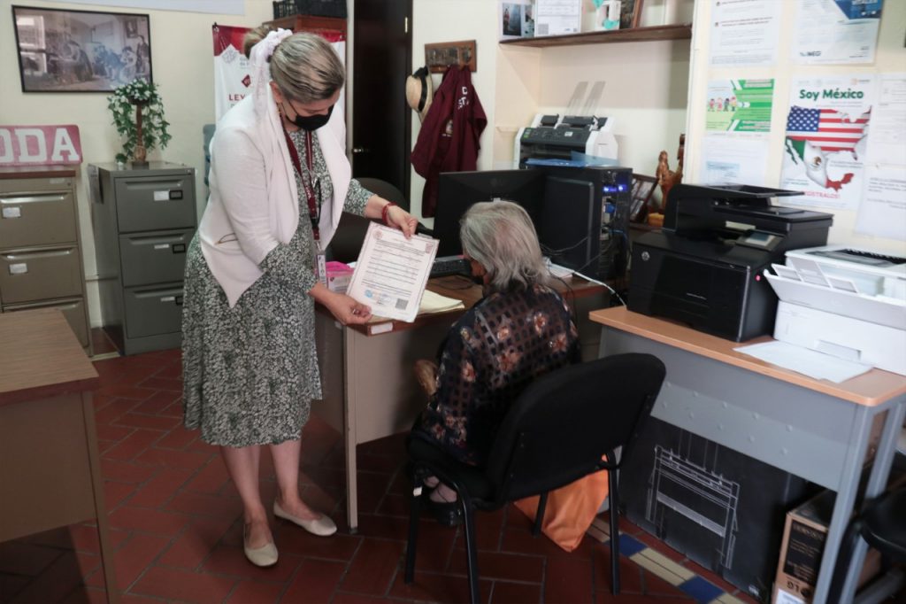 Promueve SEDIF registros extemporáneos de nacimiento gratuitos