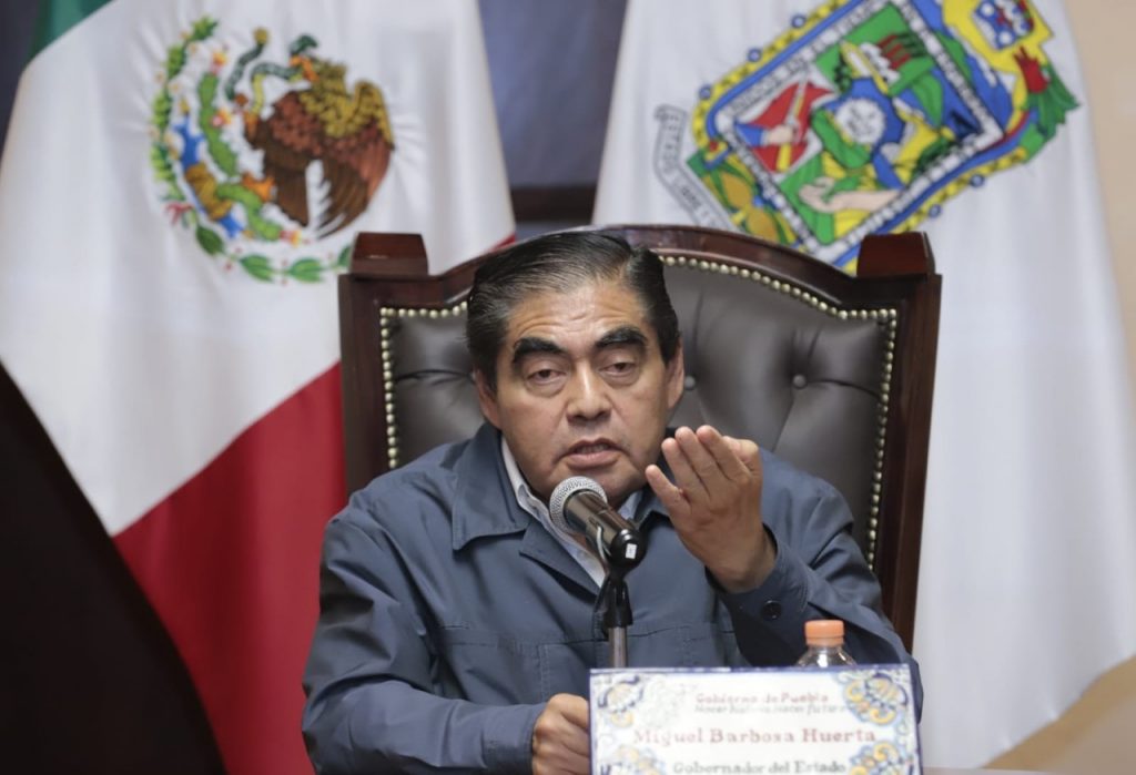 Video desde Puebla: Gobernador Barbosa defendió al fiscal Higuera ante el extrañamiento de Pablo Gómez