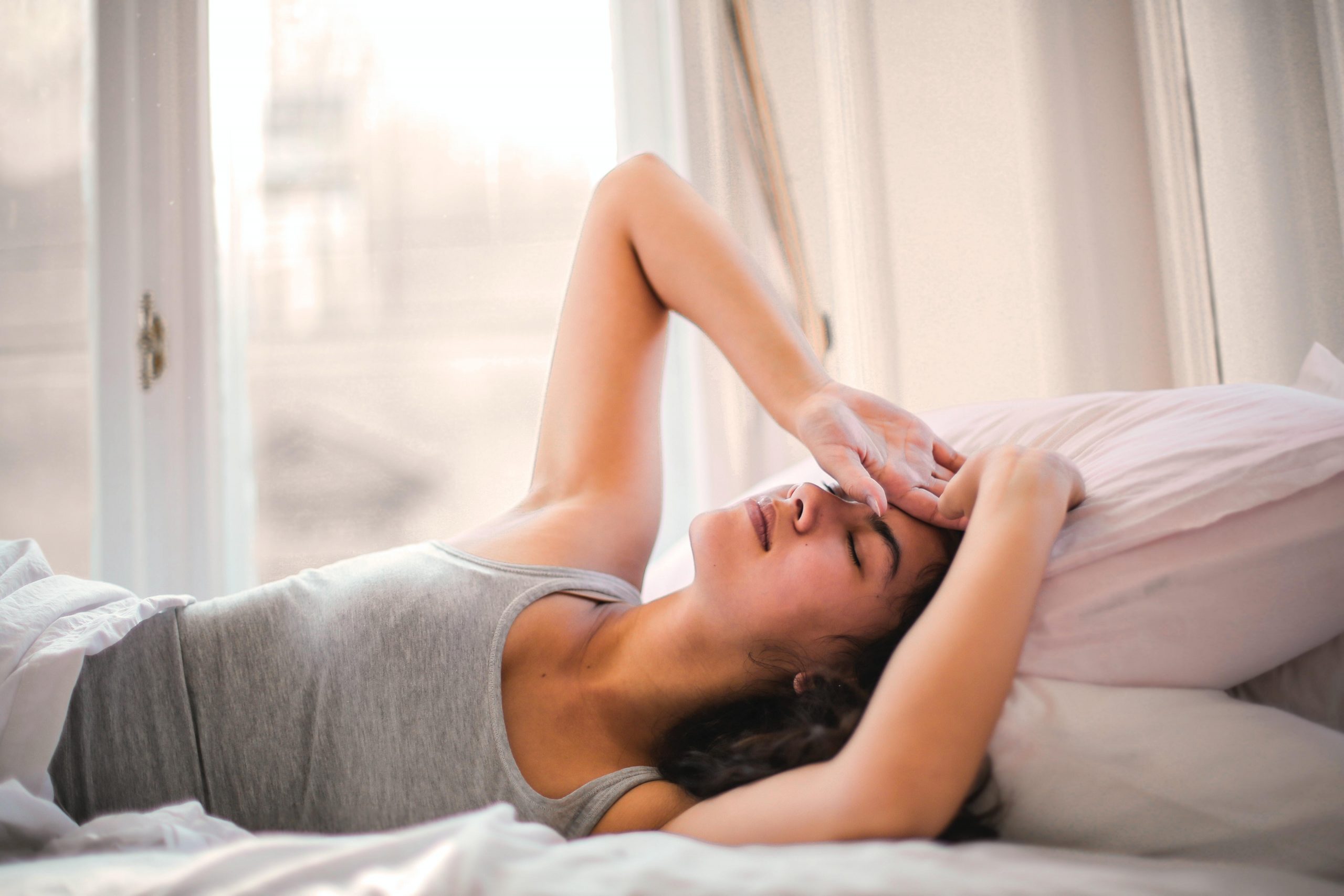 Dormir mal cuando menstrúas puede afectar tu vida social