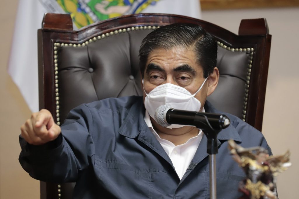 Se reforzó la seguridad en los centros de vacunación, confirmó el gobernador Barbosa