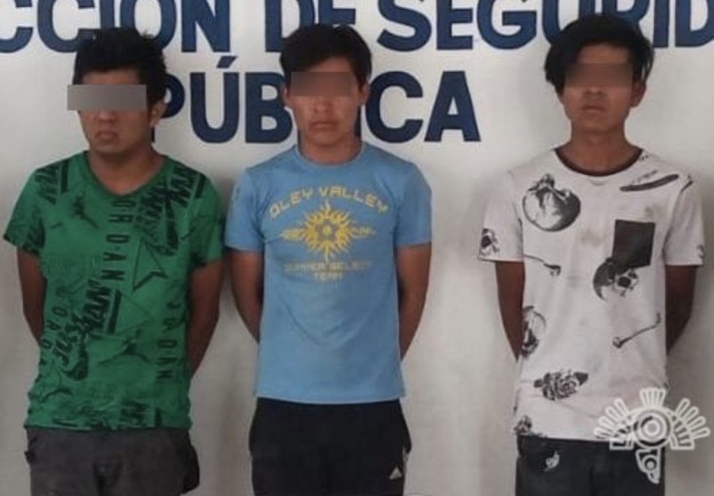 En Tehuacán, Policía Estatal captura a tres presuntos asaltantes