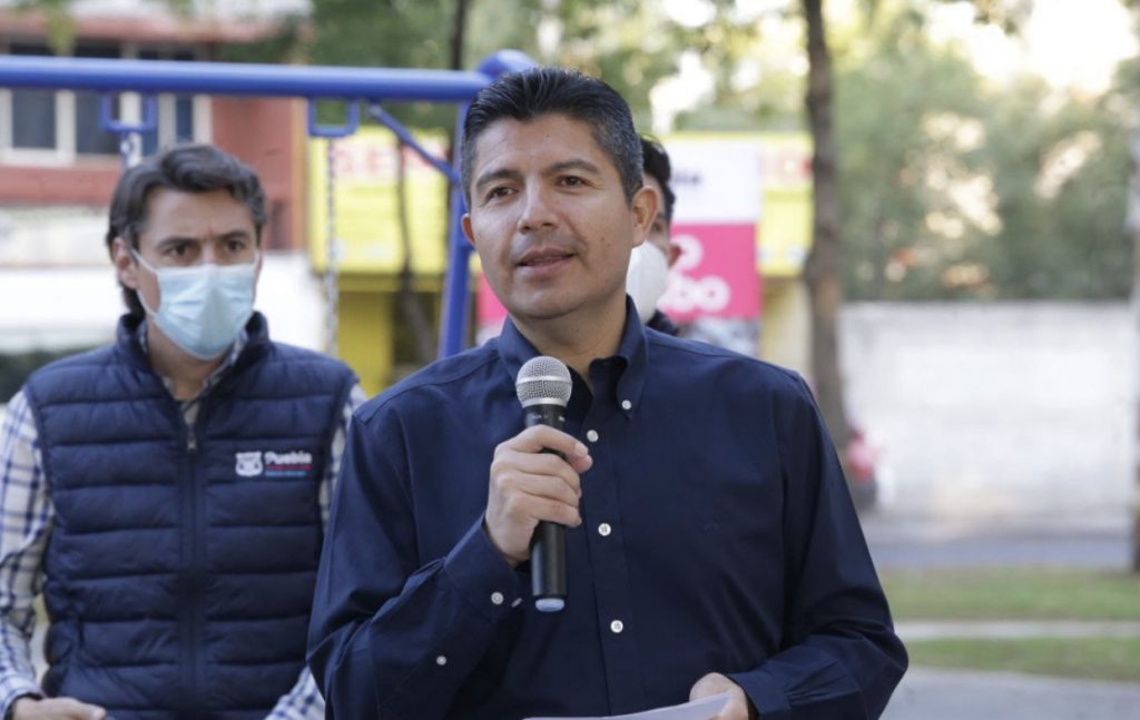 Eduardo Rivera Pérez entrega un parque más en la capital poblana