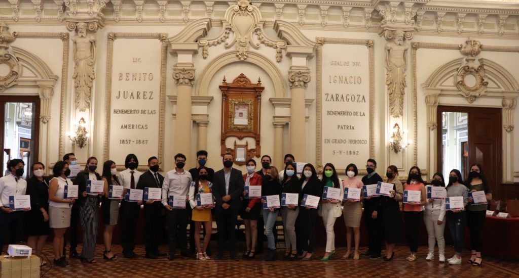 Regidores aprueban ampliar horario de parquímetros de 4 a 5 horas