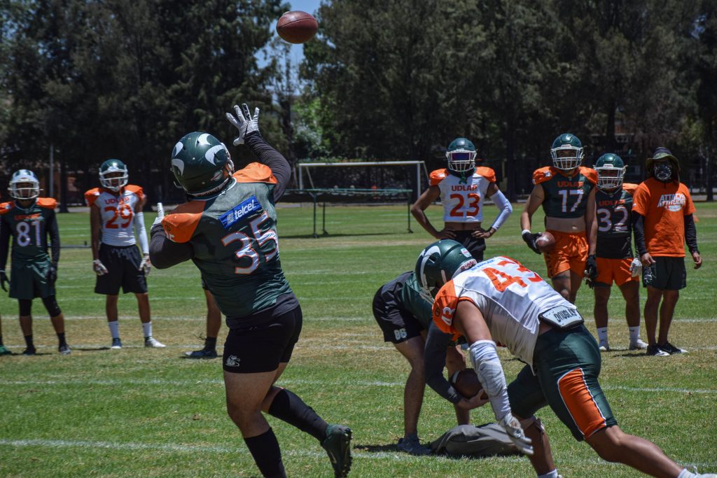 La Nación Verde se expande a través de impartir clínicas deportivas