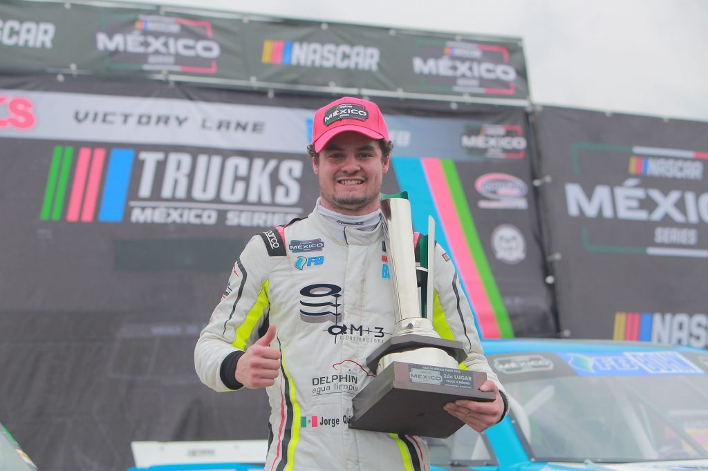 Xavi Razo gana la Nascar México en Guadalajara