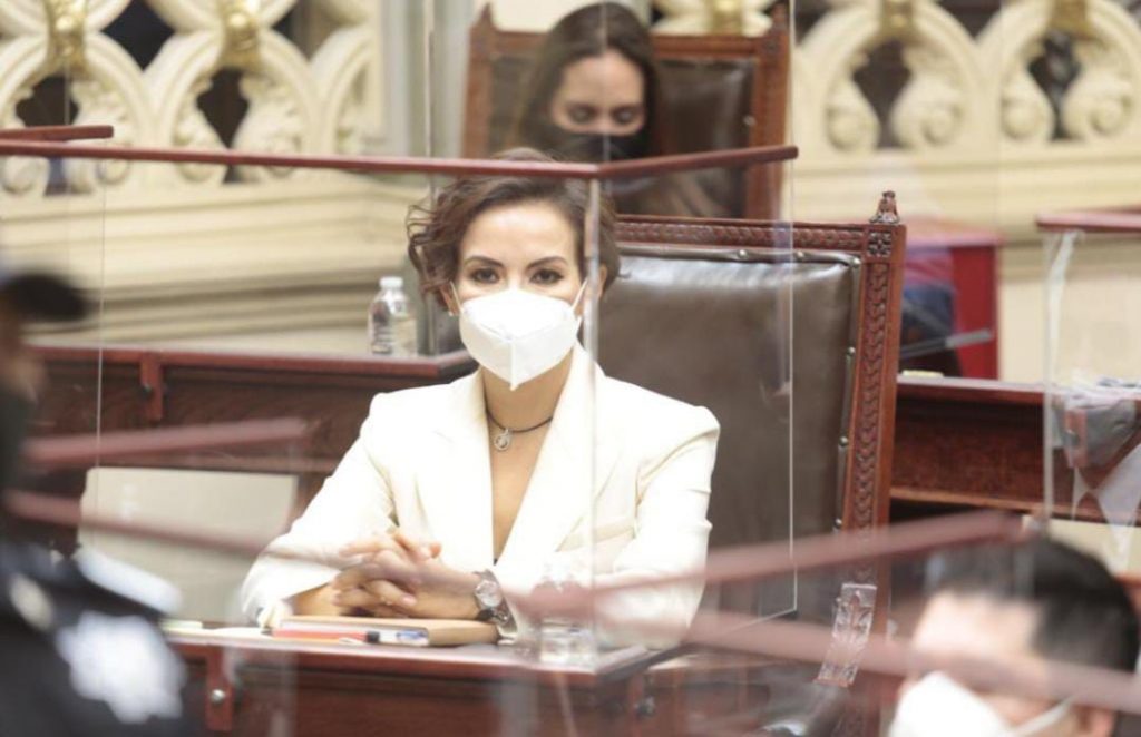 Sigue el cabildeo para la despenalización del aborto en Puebla