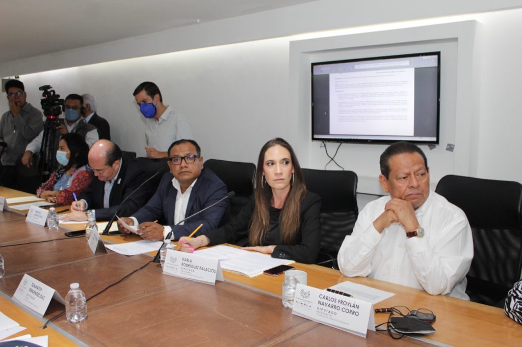 Aprueban en Comisiones Unidas del Congreso exhorto para que ayuntamientos respeten derechos humanos