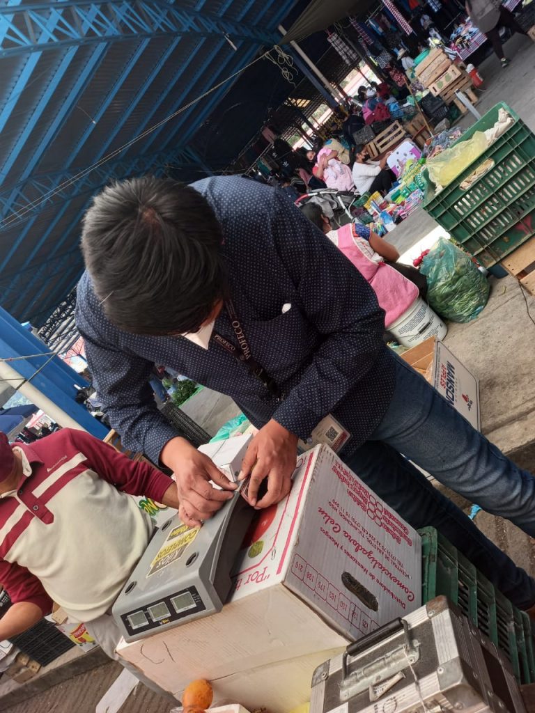 Comerciantes de Huauchinango acusan de extorsión a inspectores de Profeco de Pachuca, Hgo