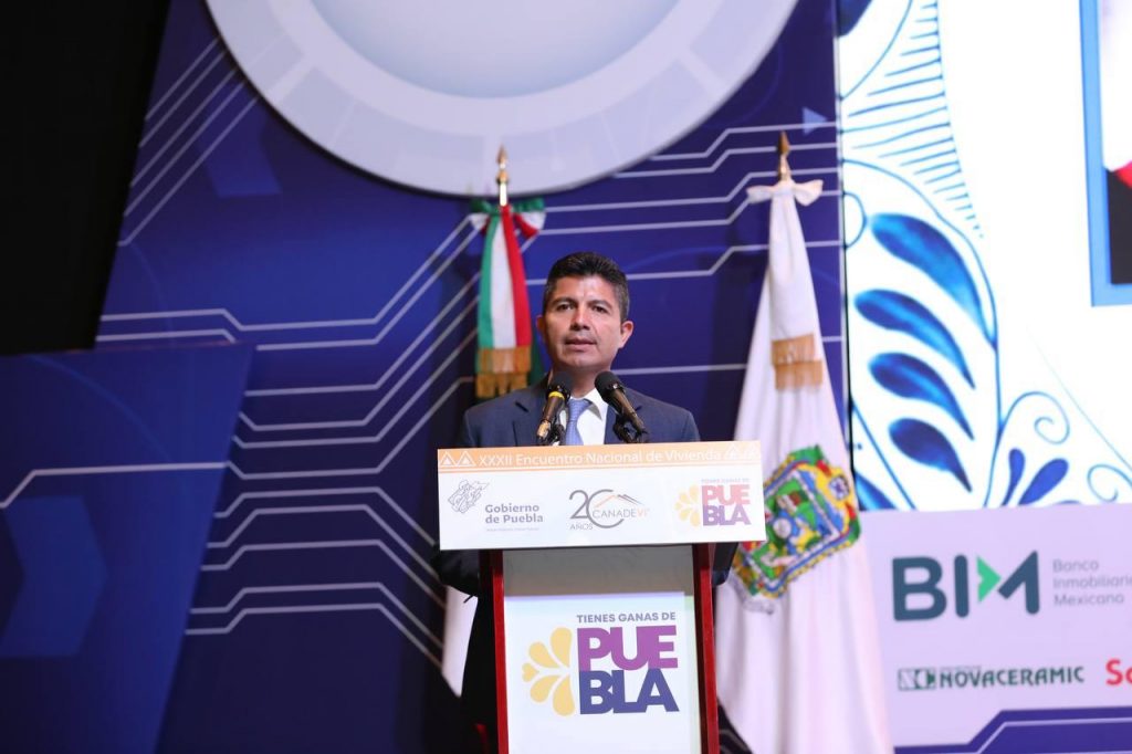 Fotonota: Eduardo Rivera, en reunión nacional de la Canadevi