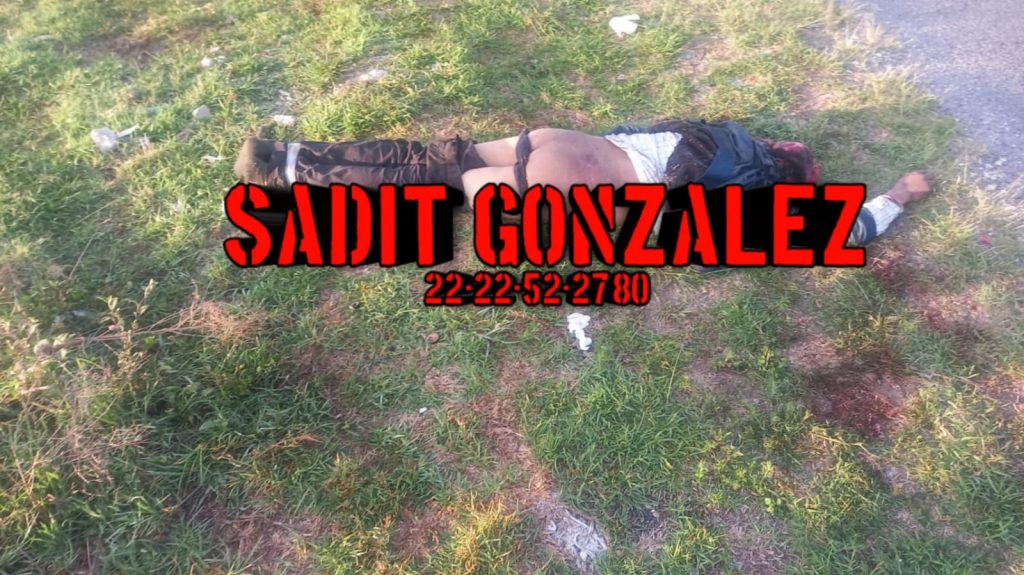 A machetazos asesinan a hombre en Amozoc