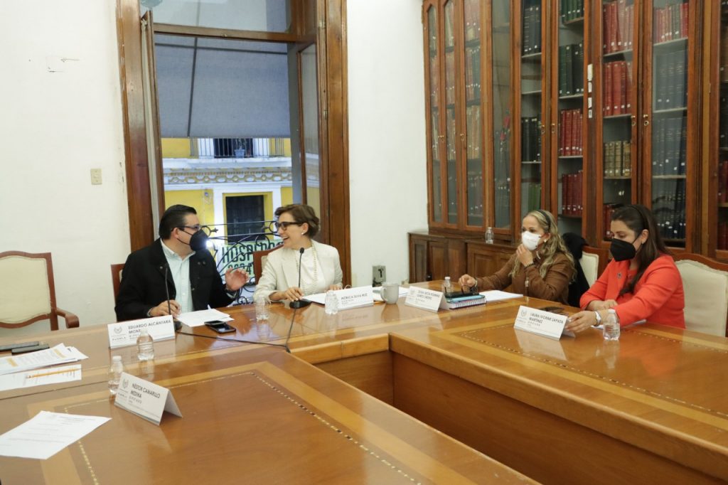 Aprueban en Comisión expedir la Ley para el Cobro de Honorarios de los Abogados o Licenciados en Derecho