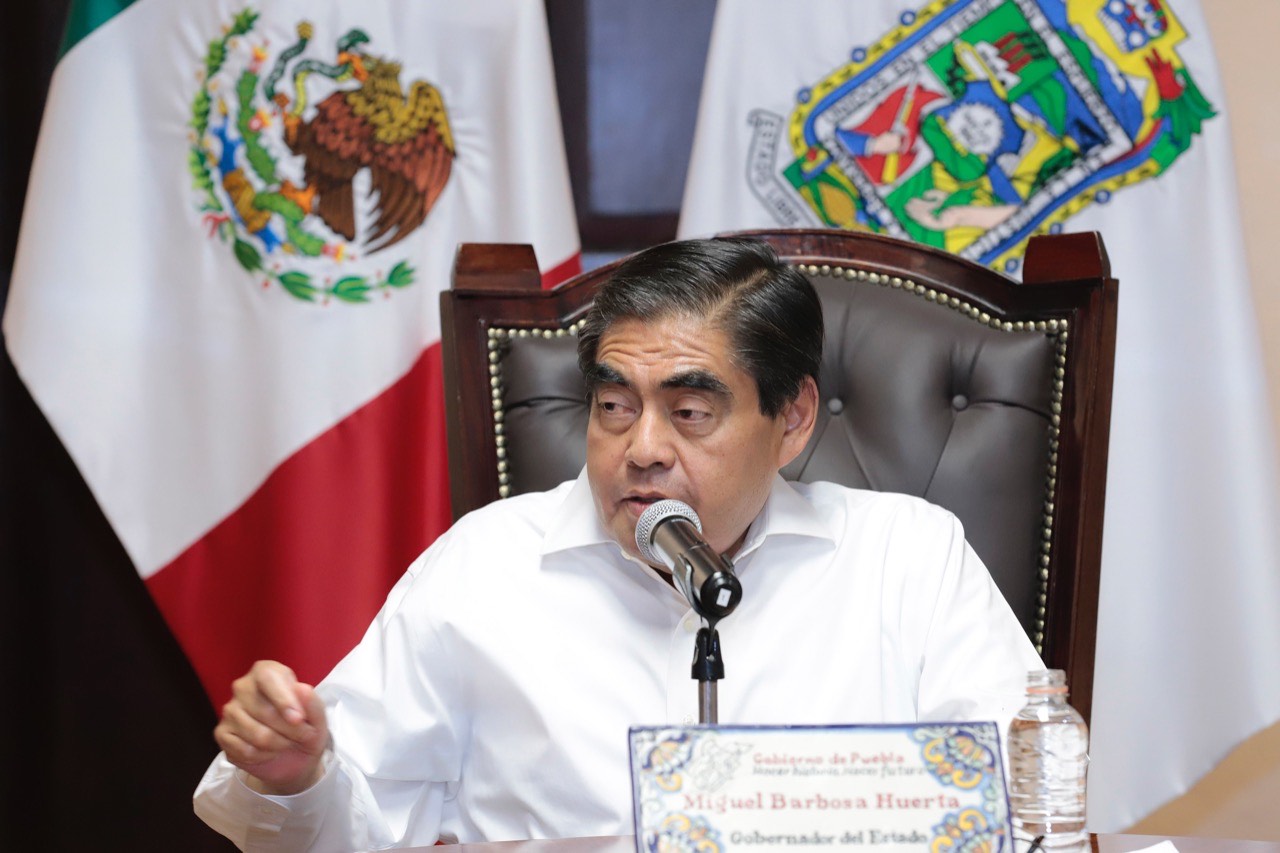 Video desde Puebla: Gobernador Barbosa reveló que el reglamento del transporte contiene nuevas sanciones