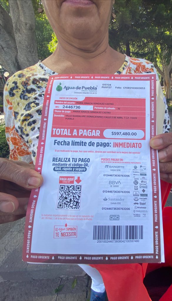 Agua de Puebla intenta cobrar más de medio millón de pesos a sexagenaria