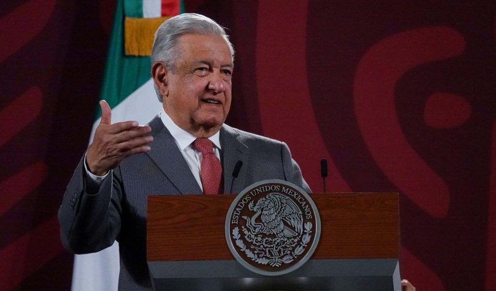 AMLO insistió en no cambiar la estrategia de seguridad pese a crimen contra sacerdotes Jesuitas: “Este es el camino”