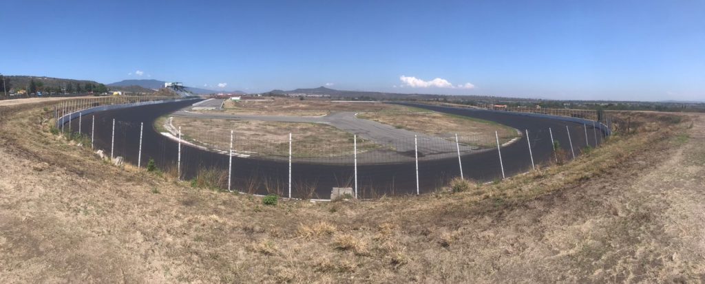 Se trabaja en el trióvalo de Guadalajara con miras a la Carrera de Nascar México