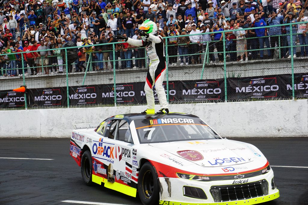 Rodrigo De Colombres sube nuevamente al podio en el Trióvalo de Guadalajara