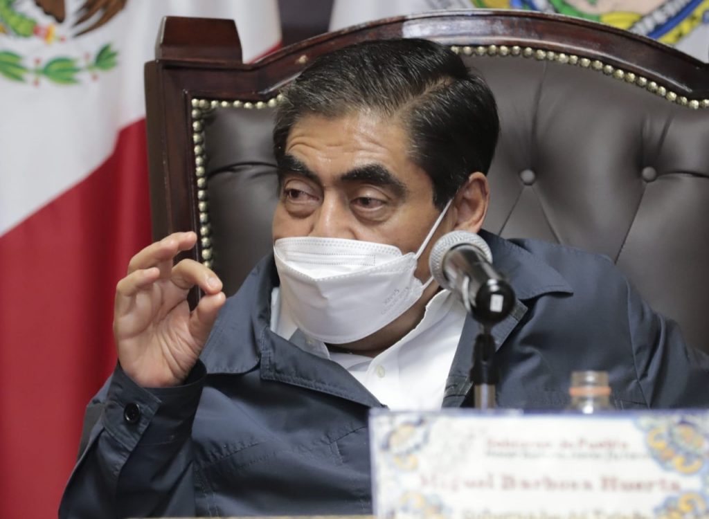 Pide gobernador Barbosa a edil de Piaxtla dar la cara ante el pueblo