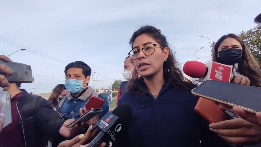 Van 11 franeleros remitidos por apartar lugares, confirmó la directora de Tránsito municipal