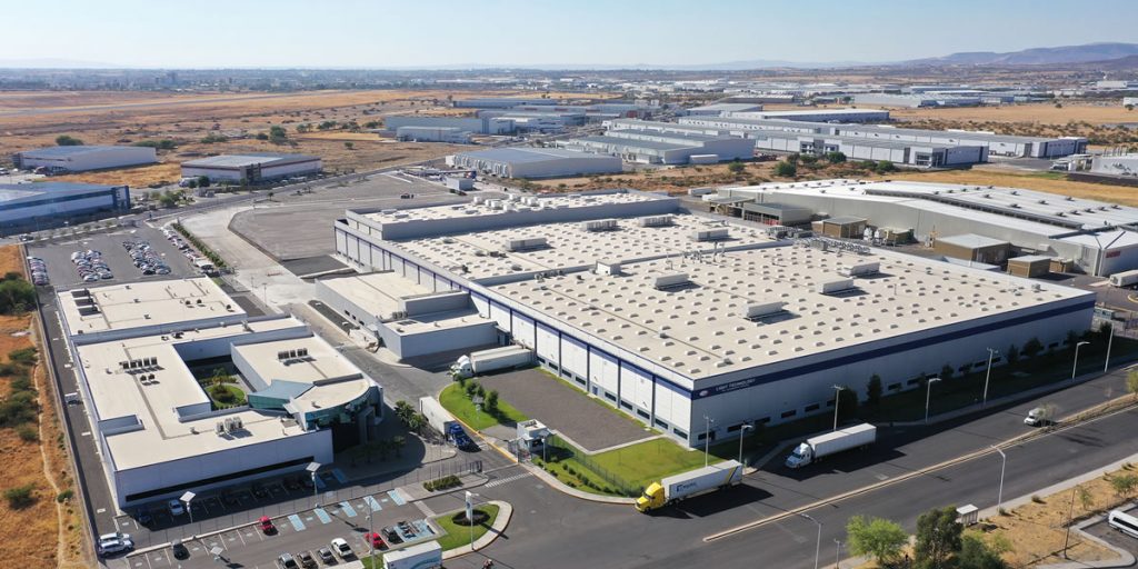 ZKW se expande en su sede de México