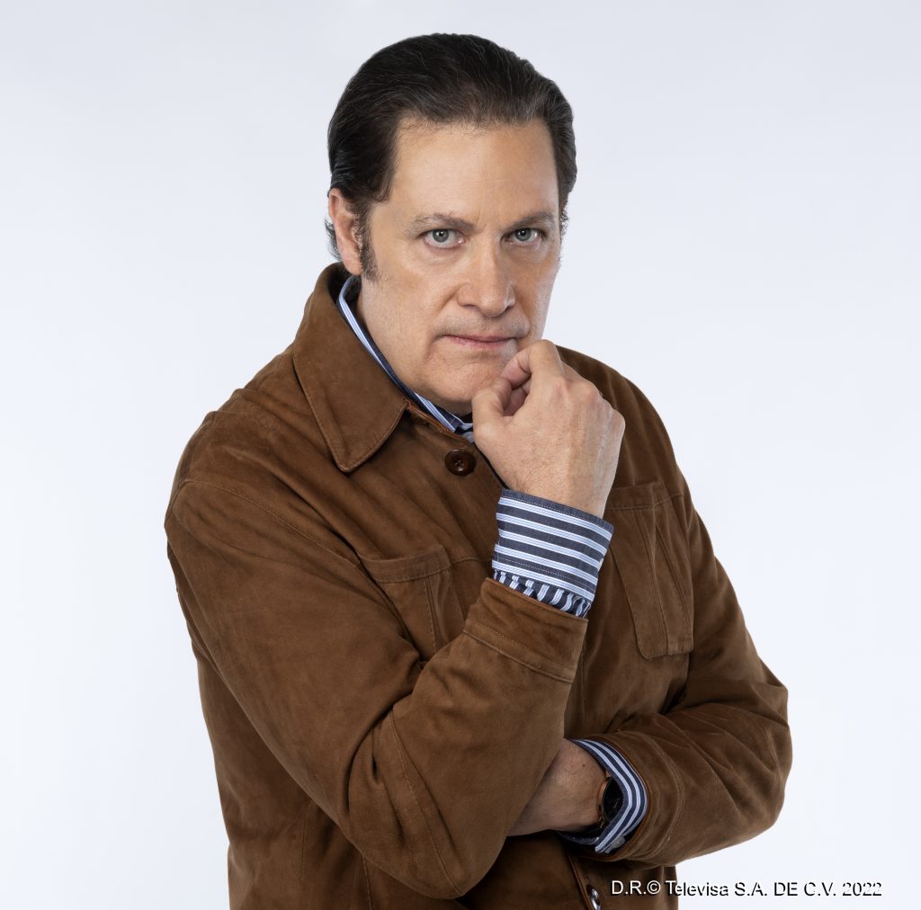 Roberto Soto da vida a Heriberto en “Mujer de nadie”