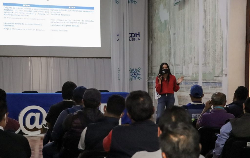 Personal de vía pública del ayuntamiento de Puebla fue capacitado en materia de derechos humanos